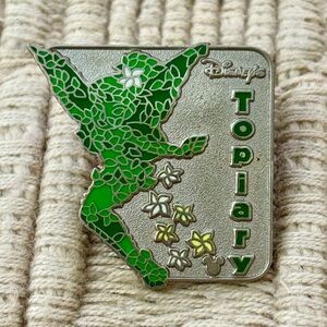 DISNEY 2006 Tinker Bell Topiary Hidden Mickey Pin